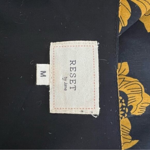 Reset by Jane Black Yellow Gold Floral Ruffle Dress Size Medium - Picture 13 of 15